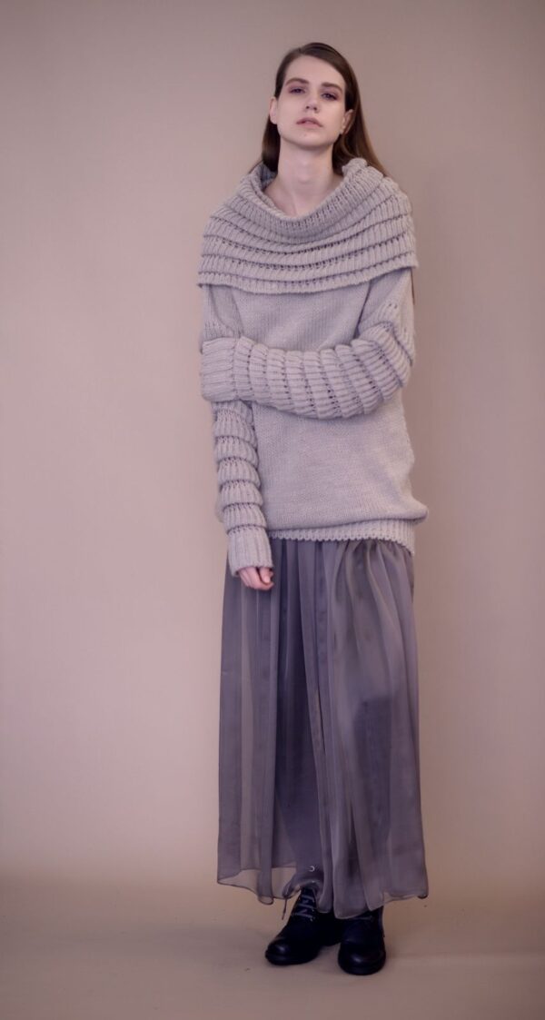 oversize knitted sweater